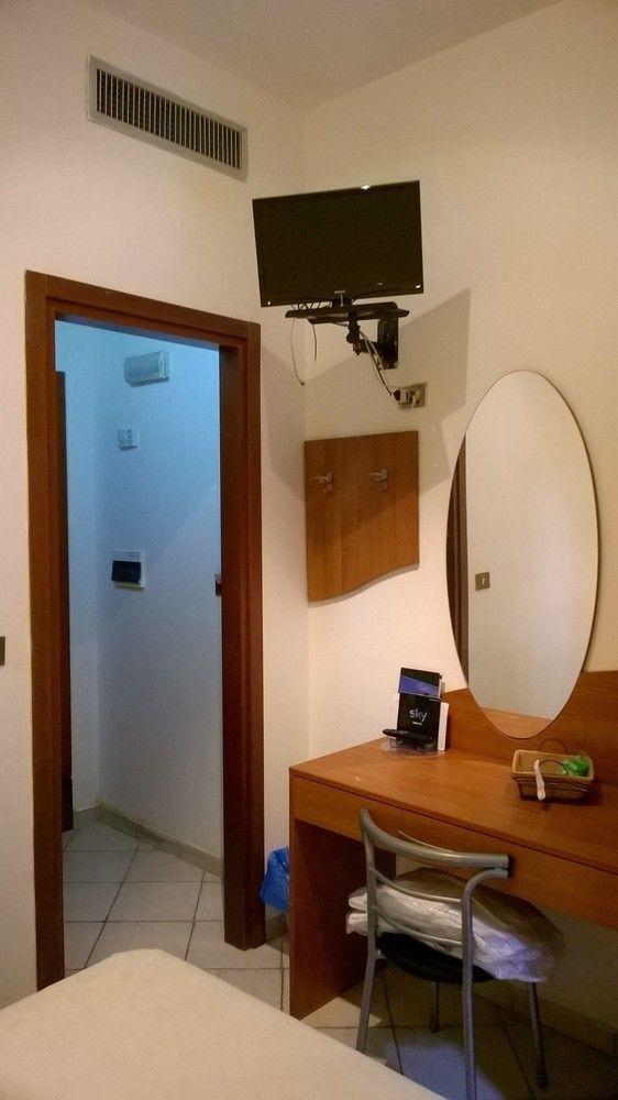 Hotel La Villetta Fiumicino Eksteriør bilde